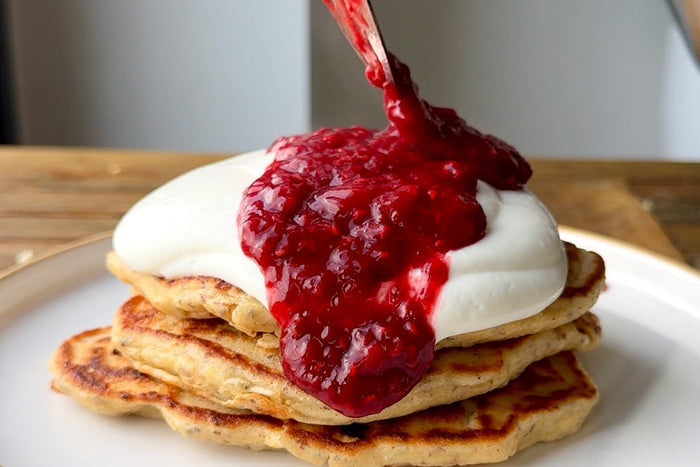Strawberry Cheesecake Protein Pancakes 